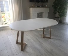 Обеденный стол из дуба 0301