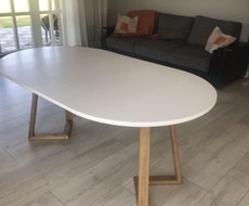 Обеденный стол из дуба 0301