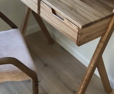 Трюмо из дуба 0304