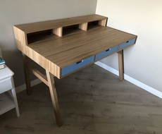 Письменный стол из дуба