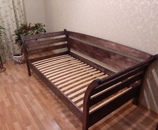 Односпальная кровать из березы 0105