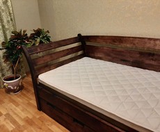 Односпальная кровать из березы 0105