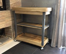 Тележка из дуба с металлическим корпусом 0311